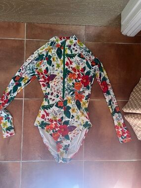 J crew rashguard size 2